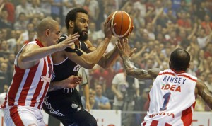 KAO ŠTO JE NAJAVLJENO: Bivši krilni centar Partizana slobodan igrač