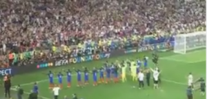 FRANCUZI SU U FINALU, ALI SU ISLANĐANI HIT: ‘Galski petlovi’ kopirali ‘ribare’ koji su zaludeli svet (VIDEO)