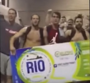 OVO VEĆ SADA NIJE SLUČAJNO: Hrvati ponovo slavili uz srpsku pesmu (VIDEO)