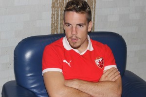 MIHAILO RISTIĆ: Nisam igrač koji će trčati do kofe sa vodom na centru!