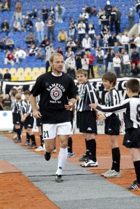 VREMEPLOV: Kako je ‘komandant’ Tomić vodio Partizan do najvećeg uspeha u 21. veku (VIDEO)