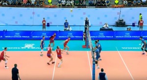 FUDBALER U TELU ODBOJKAŠA: Sjajan potez srpskog tehničara (VIDEO)