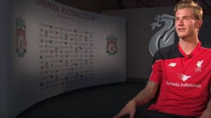 ŠTA BI GOLMANU LIVERPULA? Dajte čoveku naočare (VIDEO)