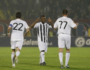 VREMEPLOV: Dribling Ivice Ilieva kojim je Duška Tošića poslao ‘po burek’ (VIDEO)