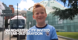 NEOPISIVA REAKCIJA: Dečak od sedam godina je ušao u taksi i seo pored Gvardiole, a potom je pitanjem zbunio Španca (VIDEO)