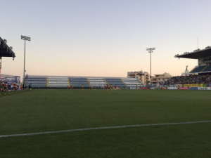 GRMELO U LARNAKI: Kosovo je Srbija! (VIDEO)