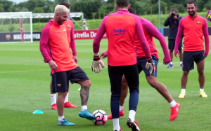 PROSUO SE BLAJH: Pogledajte na šta liče fudbalske super zvezde (FOTO, VIDEO)