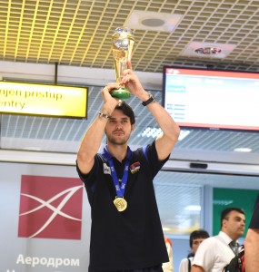 I DEFINITIVNO KRAJ: Stanković okončao bogatu reprezentativnu karijeru