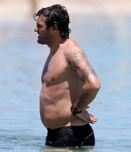 ‘DOBRO JUTRO SVIMA, BOBO SE VRATIO’: Vijeri se grubo našalio sa svetskim fudbalom! (VIDEO)