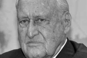 TUGA U RIJU: Preminuo legendarni predsednik FIFA