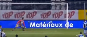 KAKAV PROJEKTIL! Ovo je pravi naslednik Roberta Karlosa (VIDEO)