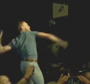 UFC 202: Ponovo haos, sevali srednji prsti, pljuštale psovke (VIDEO)