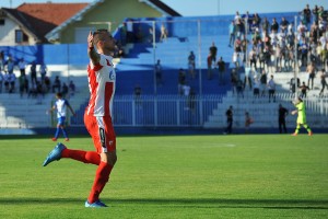 NIJE MU BILO BITNO, A SAD BI DA SE ŽALI: Sikimić šokiran kaznom, poziva se na slučaj igrača Partizana!