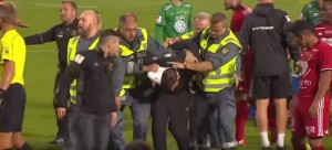 STRAHOTA: Napao golmana i pretio bombom (VIDEO)