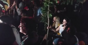 SKANDALOZNO I NEČUVENO: Policija sprečila slavlje Štefanekovih! (VIDEO)