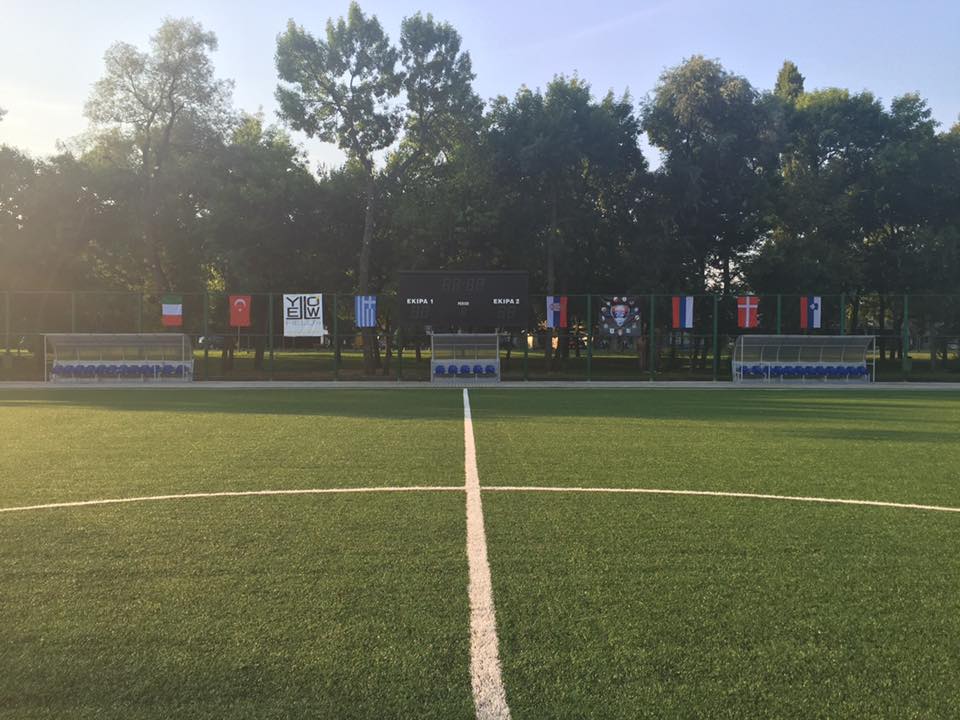 ELITE NEON CUP 2016: Zvezda i Čukarički gaze sve pred sobom (FOTO)