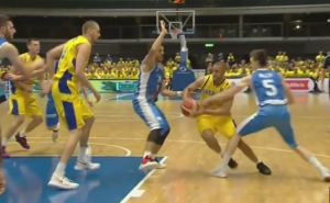 HOROR: Pogledajte gde je završilo stopalo mladog košarkaša BIH  (VIDEO)