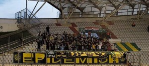 NEPOŽELJNI: Navijači hrvatskog kluba izbacili dva igrača, a ovo je razlog…  (FOTO)