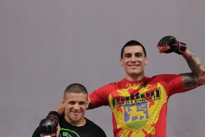 OVO NISTE DO SADA VIDELI: Ovako izgleda kada MMA borac skida kilažu (FOTO, VIDEO)