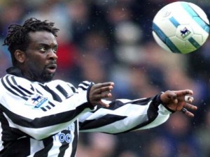 VREMEPLOV: Najbolji nokaut u istoriji fudbala? Kad je saigrač udario na sunarodnika… (VIDEO)