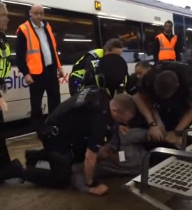 POSLE HAOSA NA STADIONU: Ovako će Vest Hem reagovati na tuču huligana (VIDEO)