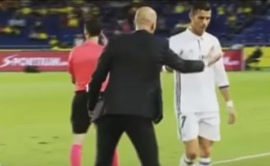 SRAMNO PONAŠANJE RONALDA! Zvezda Reala psovala majku legendi kluba! (VIDEO)