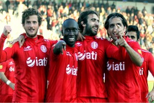 RASTU IM AMBICIJE: Bivši trener Intera i Milana novi šef struke Antalije