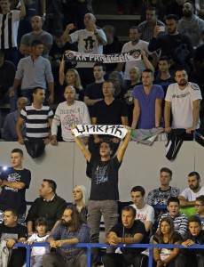 TO MOGU SAMO GROBARI: Belgijanci u čudu, navijači Partizana udarna vest (VIDEO)