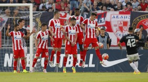 PARTIZAN, ZVEZDA, VOŠA I OSTALI NA ‘CRNOJ LISTI’: Fudbaleri, nikako ne idite u Srbiju! (FOTO)