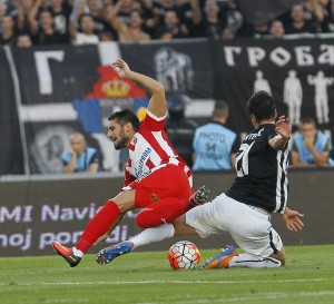 BOŽOVIĆ MOŽE BITI SPOKOJAN: Neće morati da uzme dres Valerija Božinova (FOTO)