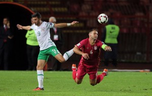 BANE IVANOVIĆ SA POTPUNO NOVIM IMIDŽOM: Reakcije na internetu su urnebesne! (FOTO)