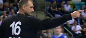 RASPUCAO SE: Srpski golman na meču postigao tri gola! (VIDEO)