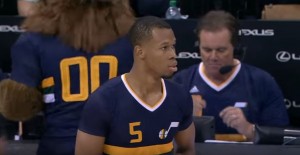 NBA: Sjajno veče Dejvisa, Bobiju samo dva minuta (VIDEO)