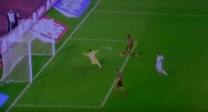 NEĆE VEROVATI SVOJIM OČIMA! Da li je ovo promašaj 21. veka? (VIDEO)