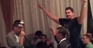 UŽIVA U ŽIVOTU: Darko Miličić na janjskom višeboju lumpovao uz Žareta i Gocija (VIDEO)