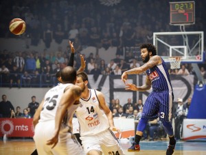 ‘PROZIVKA’: Šta je Kvinsi Miler poručio Vilijamsu posle nestvarnog pogotka protiv Partizana? (FOTO)