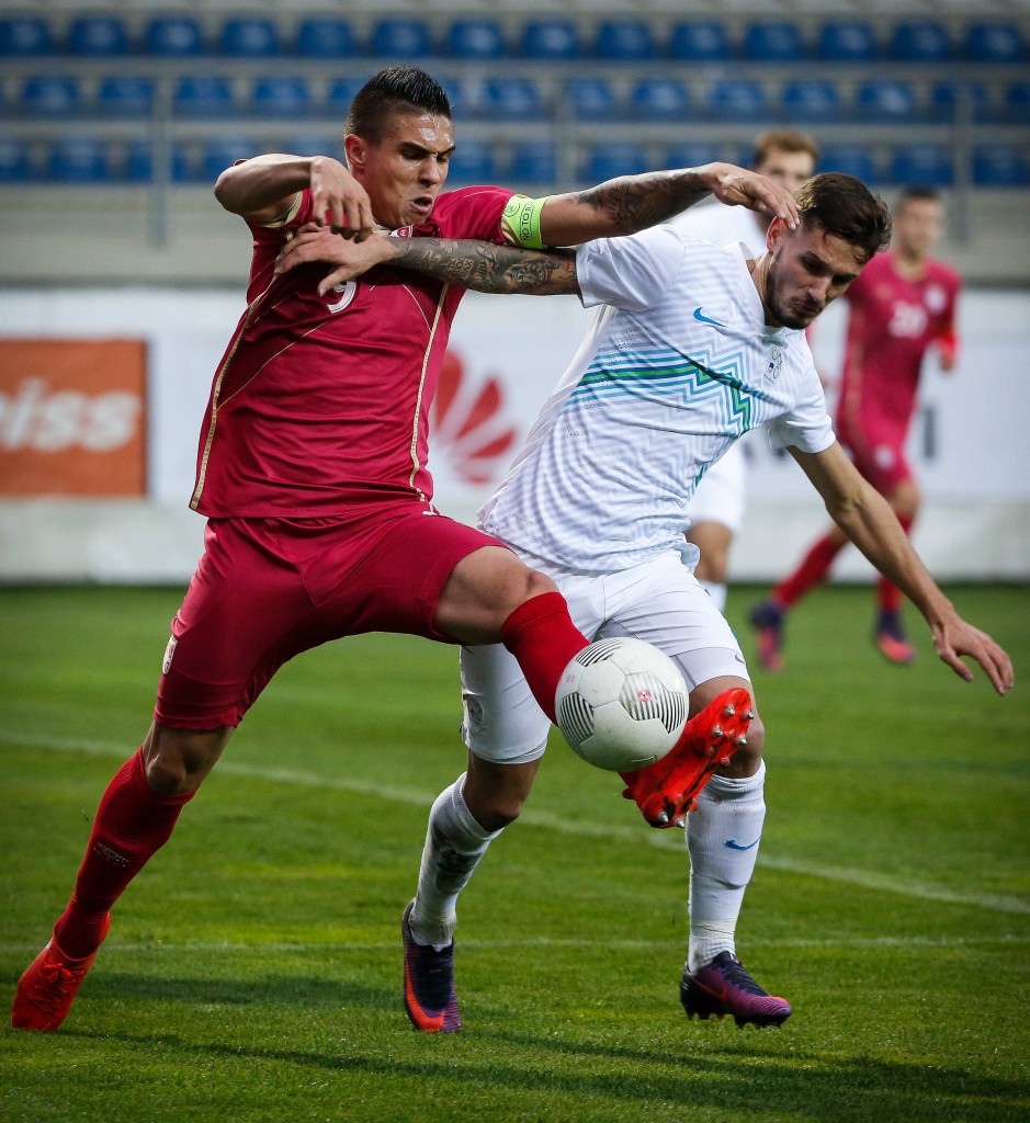 INCIDENT U GORNJEM MILANOVCU: Za dlaku izbegnuta opšta tuča (VIDEO)