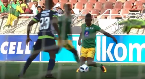 PLAKANJE OD SMEHA: Dribling, ples ili neviđeno glupiranje sa loptom? Važno je da ulepšava dan (VIDEO)