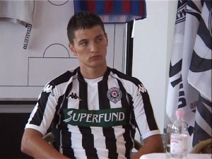 SPECIJALNO ZA NAVIJAČE PARTIZANA: Evo šta vam poručuje Vlada Ivić (VIDEO)