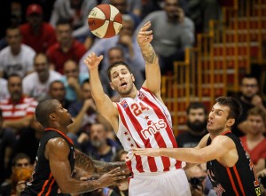 NOVI PREOKRET: Jović ipak ne ide u Pirej, vraća se na ‘mesto zločina’, poznato i koliko će Zvezda zaraditi (FOTO)