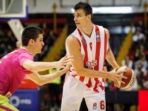 ZVEZDA JE PONOVO U IGRI: Ali Dangubić još pamti ‘prvi tempo’ Aleksa Tajusa (VIDEO)