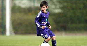 KAKAV MESI, KAKAV RONALDO: Ovaj klinac će vas raspametiti! (VIDEO)
