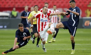 DA LI JE SIKIMIĆ IGRAO RUKOM? Gol Zvezde o kom će sigurno biti reči (VIDEO) (ANKETA)