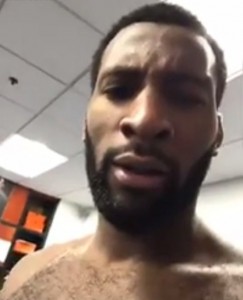 TO JE TAJ RITAM: Bobi mu pustio srpski rep, Dramondova reakcija je bila spektakl! (VIDEO)