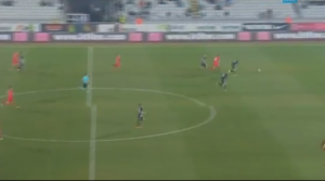 SPORNA SITUACIJA: Da li je ovde Napredak oštećen i da li je ovde Balažic trebalo da dobije crveni karton? (VIDEO)