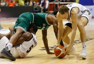 KAKO JE BRAUN DOŠAO U PARTIZAN: Preporuka od bivšeg igrača crno-belih, ali i saigrača iz Lejkersa (FOTO)