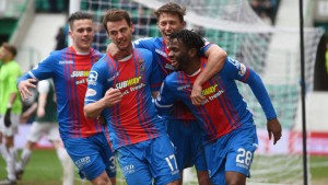 REAKCIJE NA MUTOMBA: Napadač koji ima ‘vic’, podseća na Partizanov stil iz ‘devedesetih’ (VIDEO)