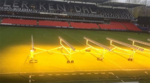 DALEKO SMO MI OD SAVREMENOG FUDBALA: Pogledajte na koji način u Rozenburgu održavaju teren (VIDEO)