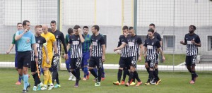 RADNO KOD CRNO-BELIH: Strani napadač na probi u Partizanu i već trese mreže! (FOTO)