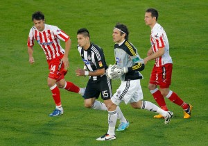 CRNO-BELI OBRAČUN: Kad Mitar udari na Stojketa… (VIDEO)